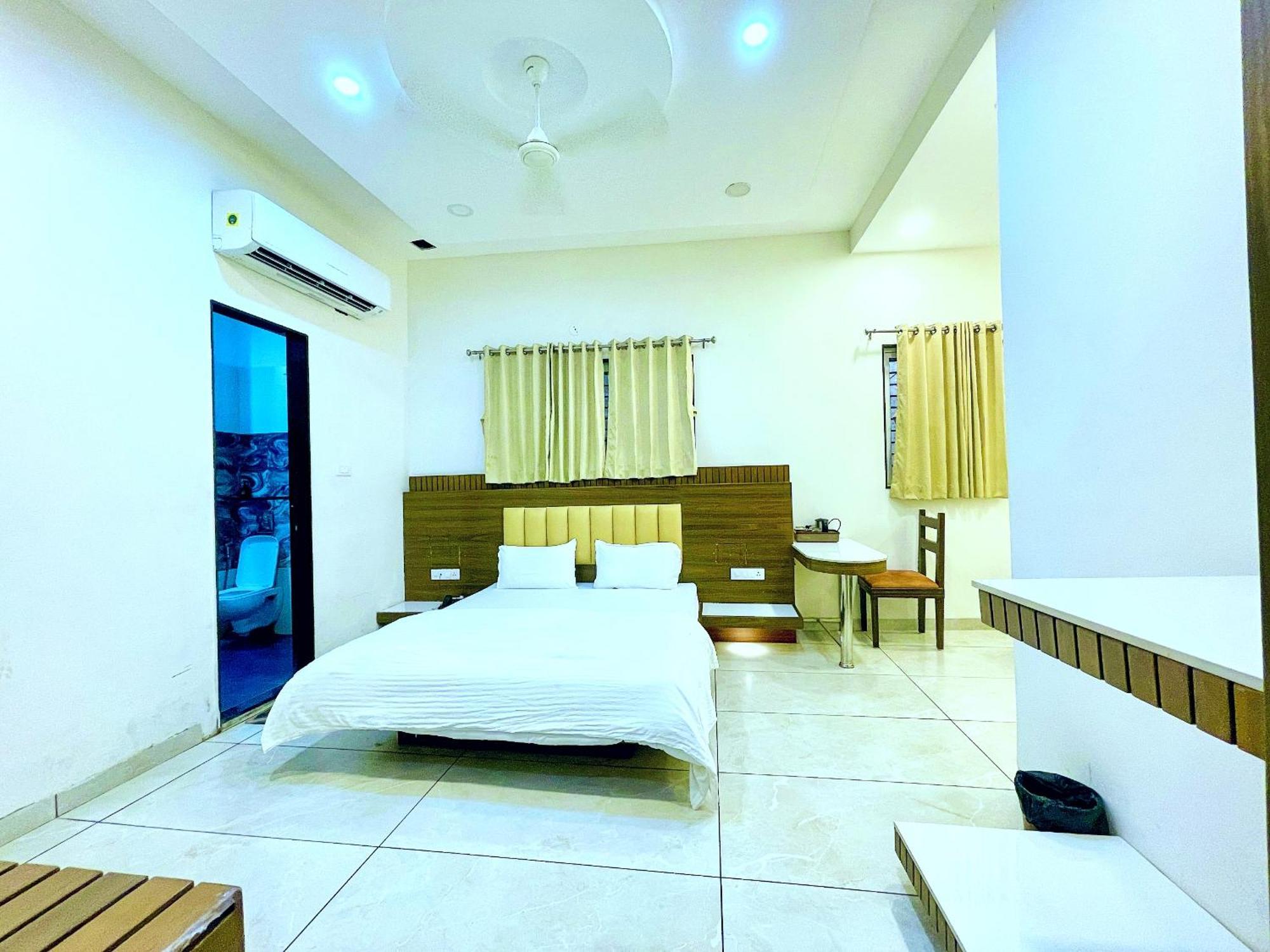 Fhjghjgjg Hotel 4*