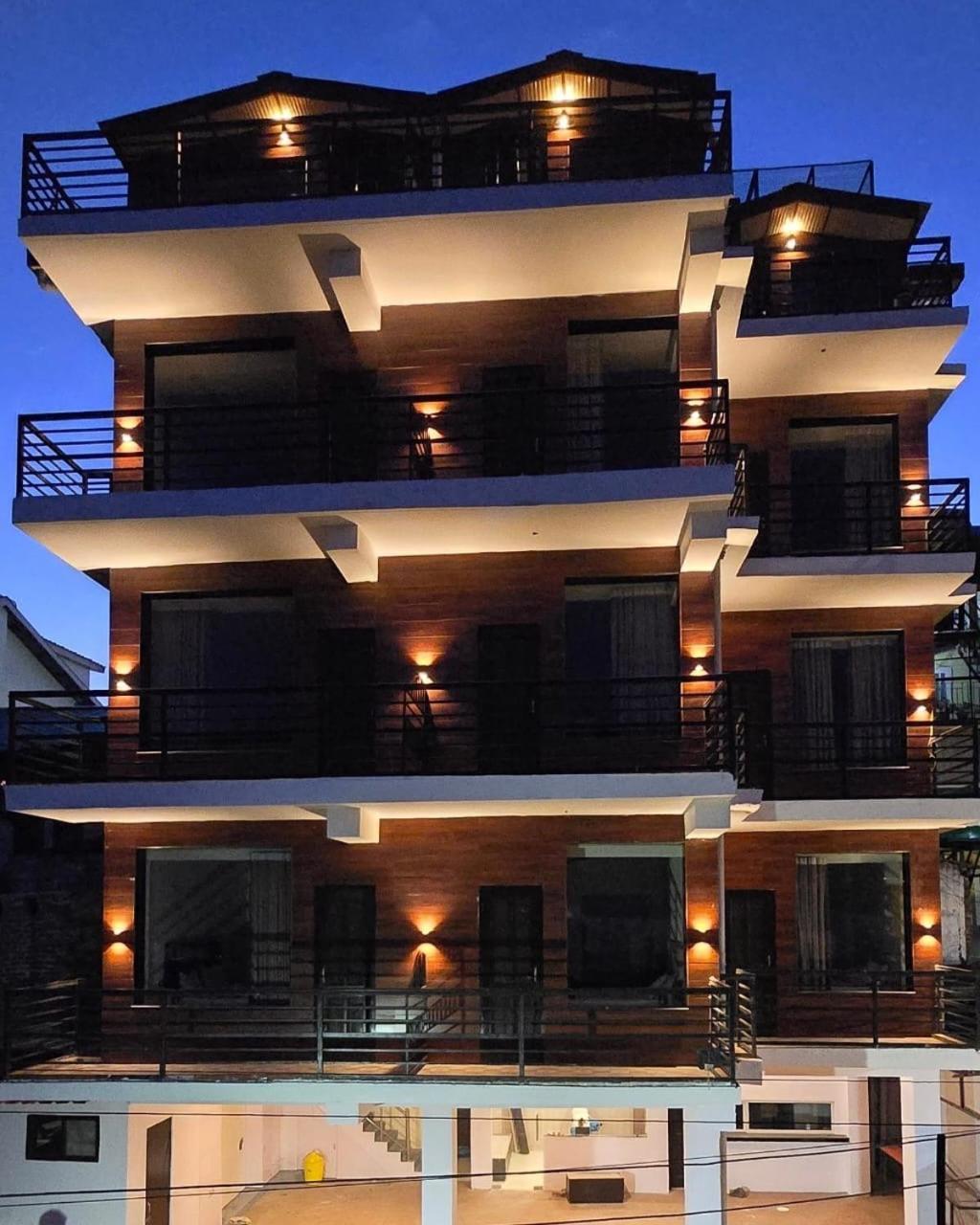 Ambrosia Grand Bed & Breakfast