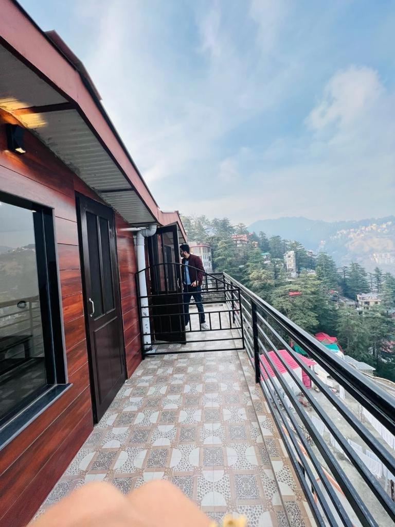 Ambrosia Grand Bed & Breakfast