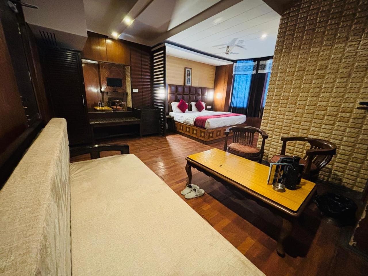 Ganga !! Near Mall Road !! Budget Friendly !! * Shimla