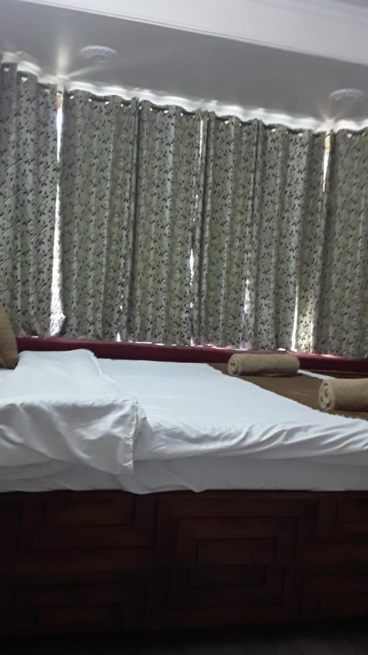 Shri