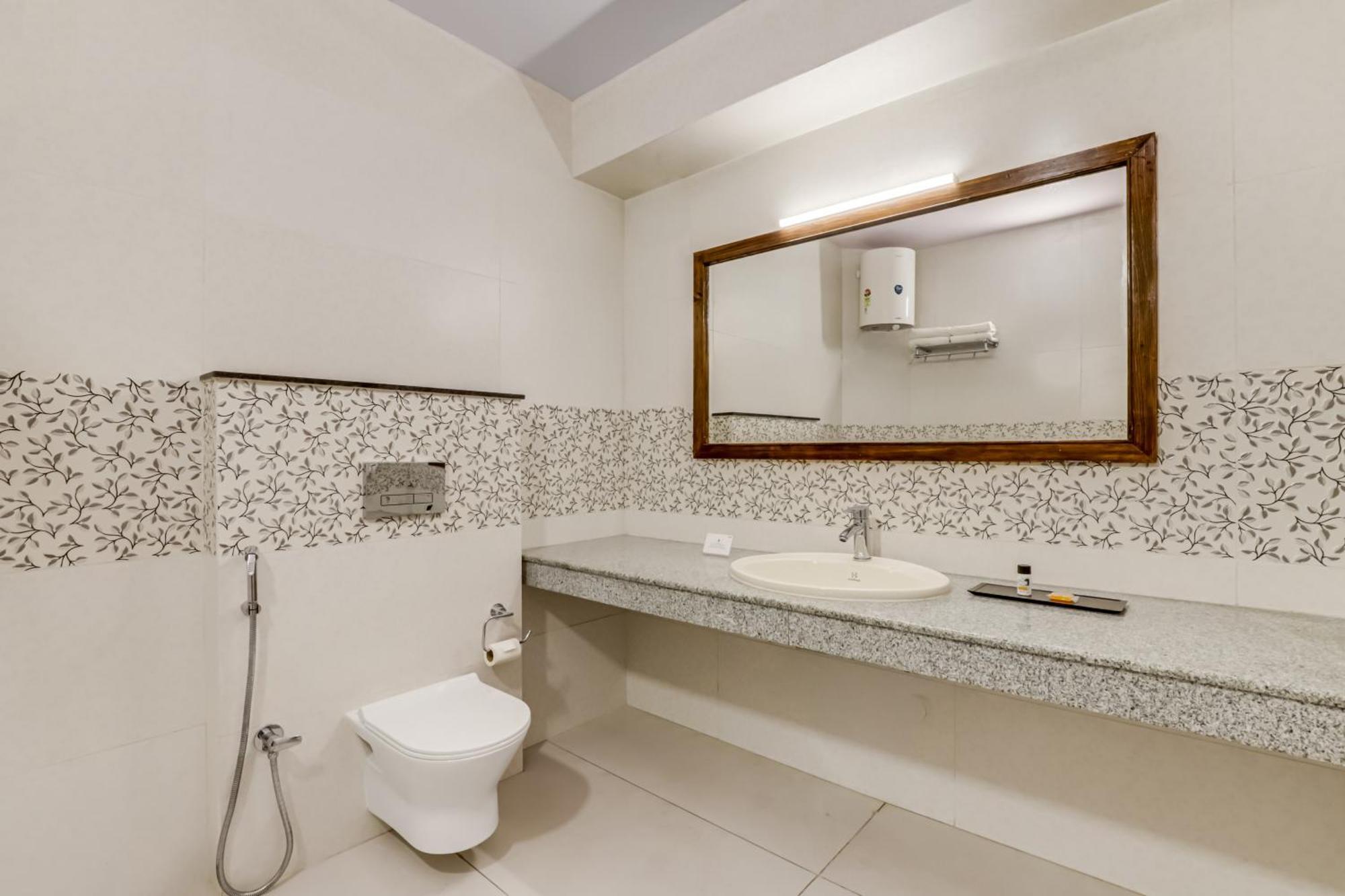 Summit Le Royale Hotel, Hotel Shimla