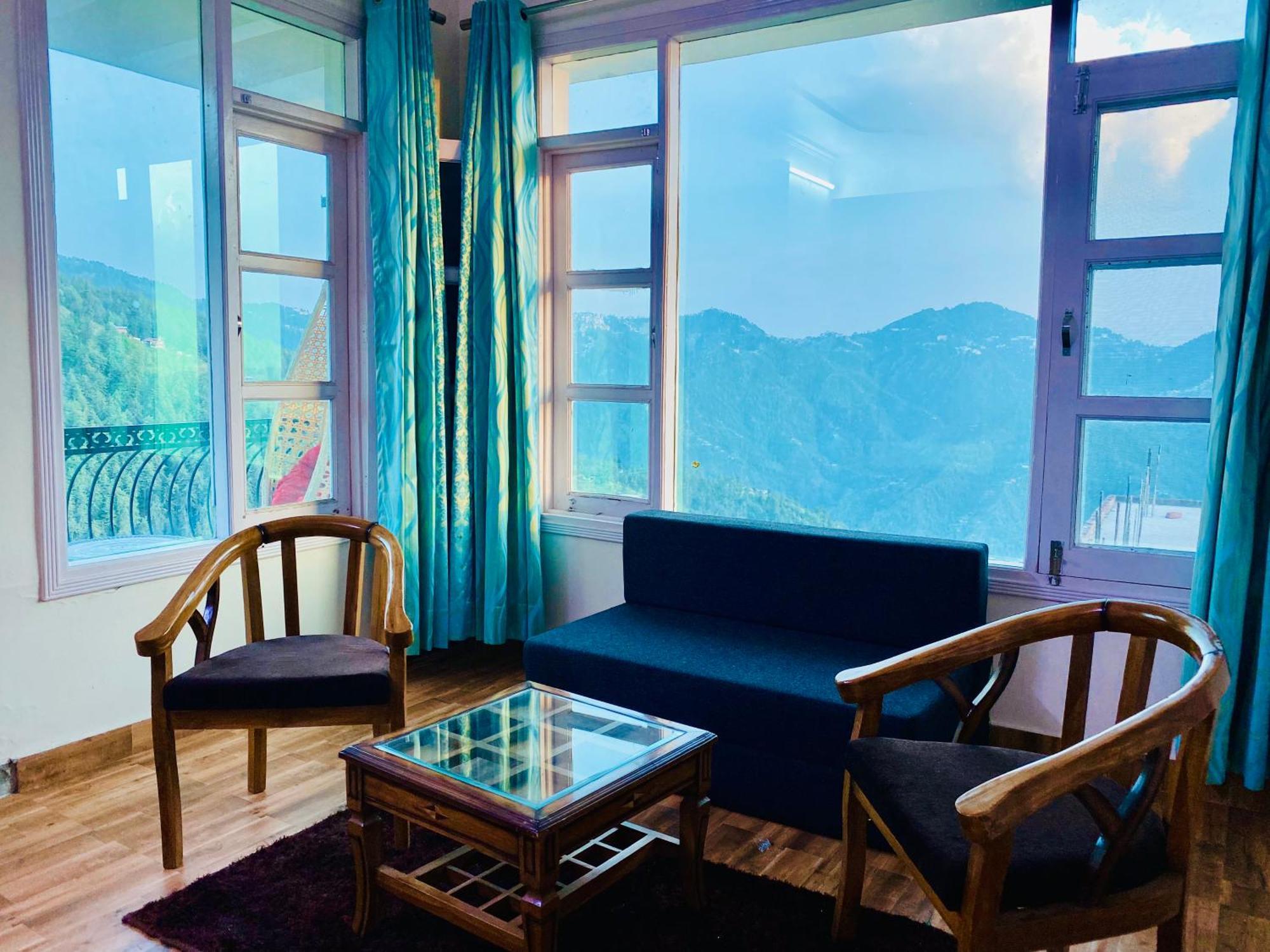 Royal Ace !! Mountain View Rooms!! Private Balcony!! Hotel Shimla