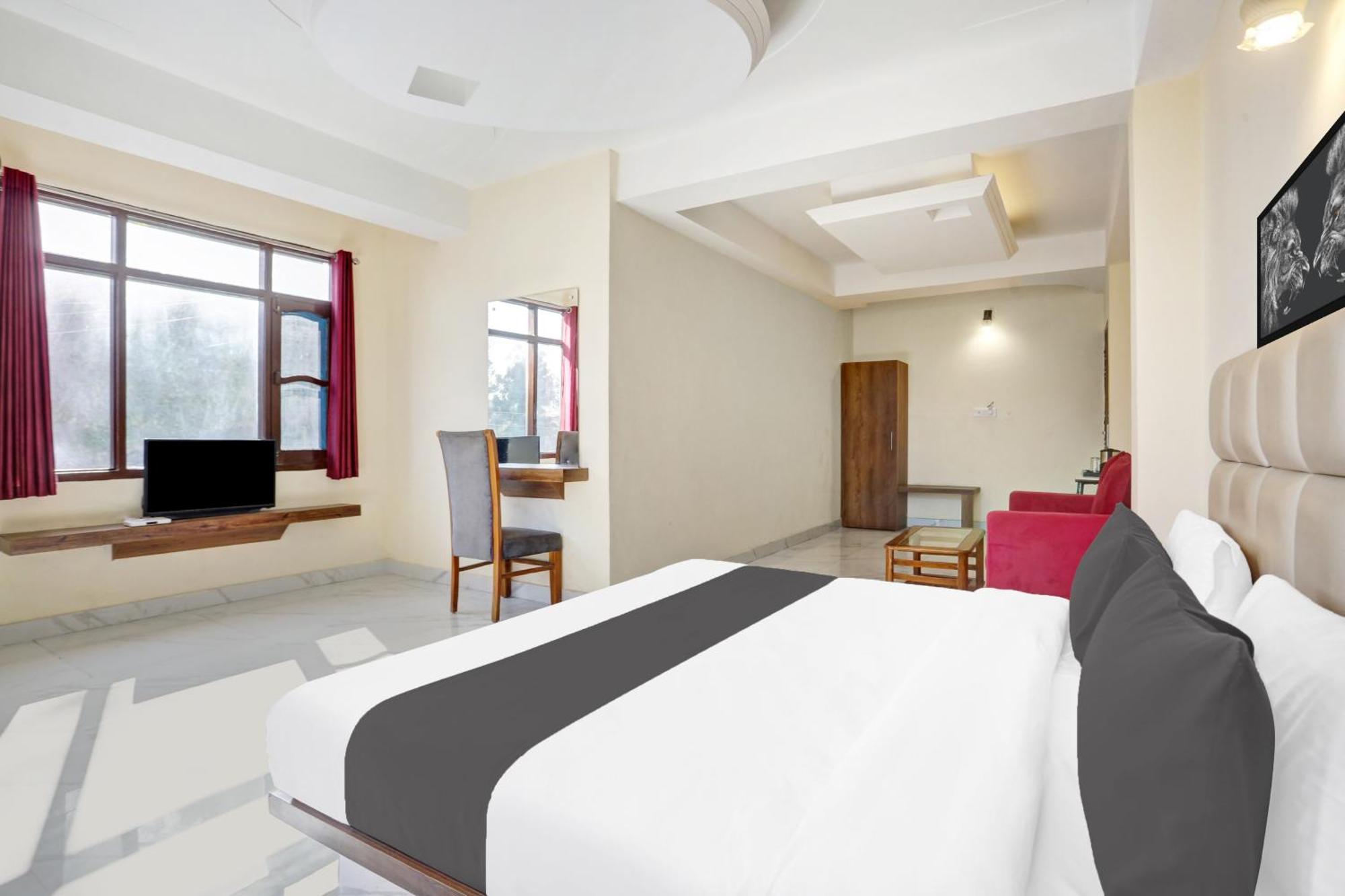 Hotel Super Townhouse Kachighati Formerly Palm Bliss