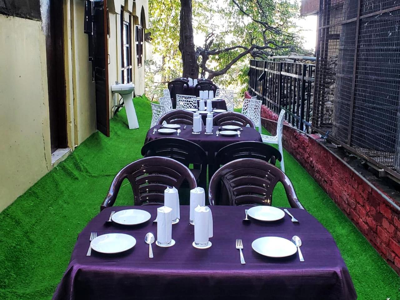Taj Palace By Kalra Hospitality Near Mall Road 3* Shimla