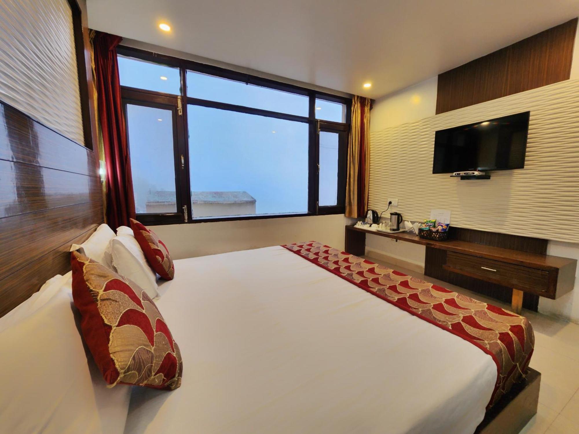 Surya 3*