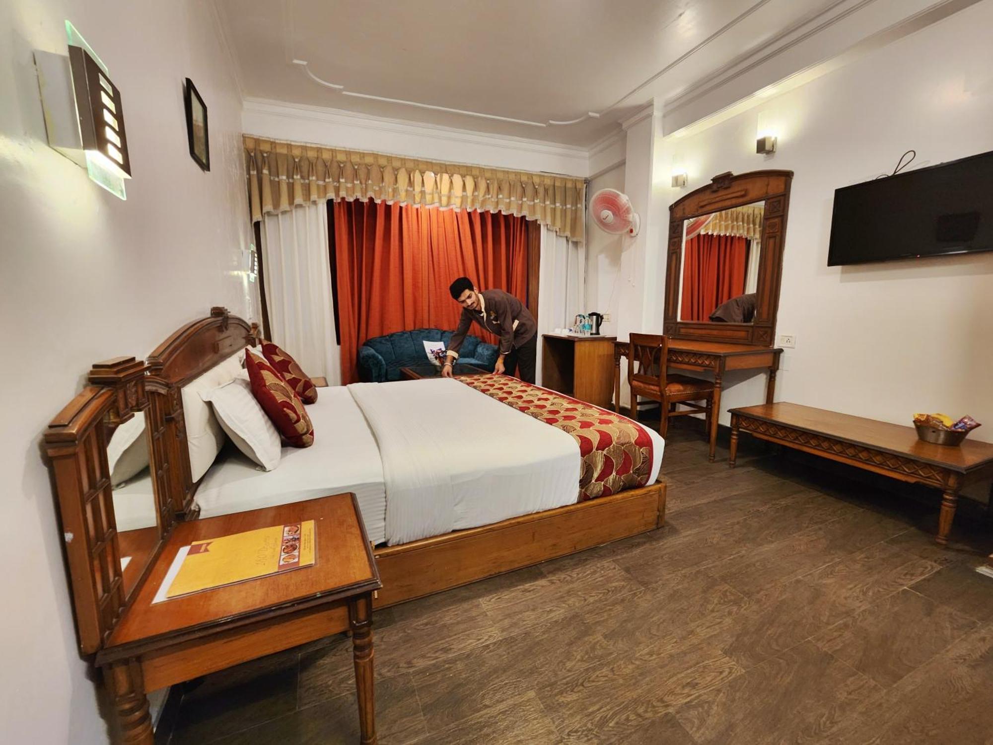 Surya Hotel Shimla