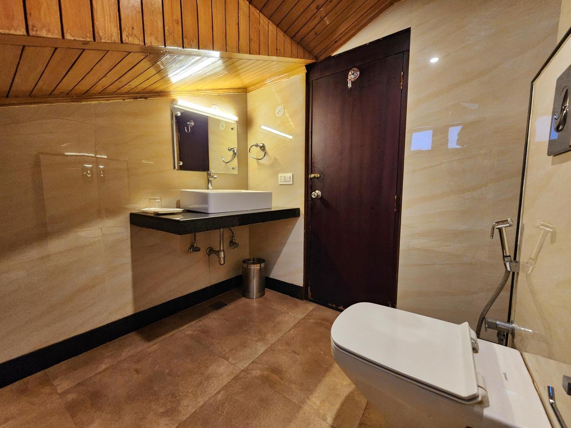 Hotel Surya Shimla