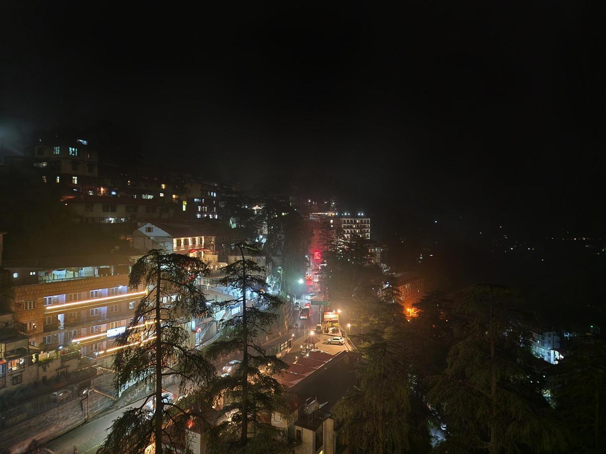 Surya Hotel 3*