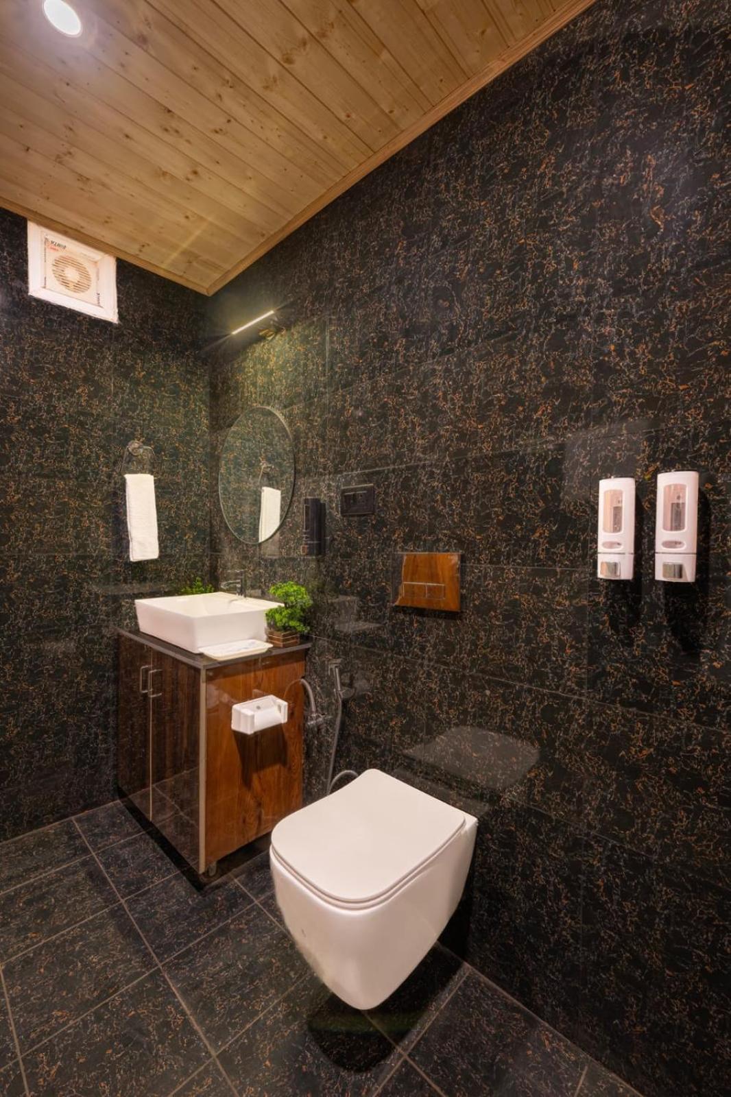 The Village Retreat Kufri By Exotic
