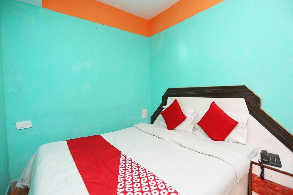 Hotel Shorya Regency 4*