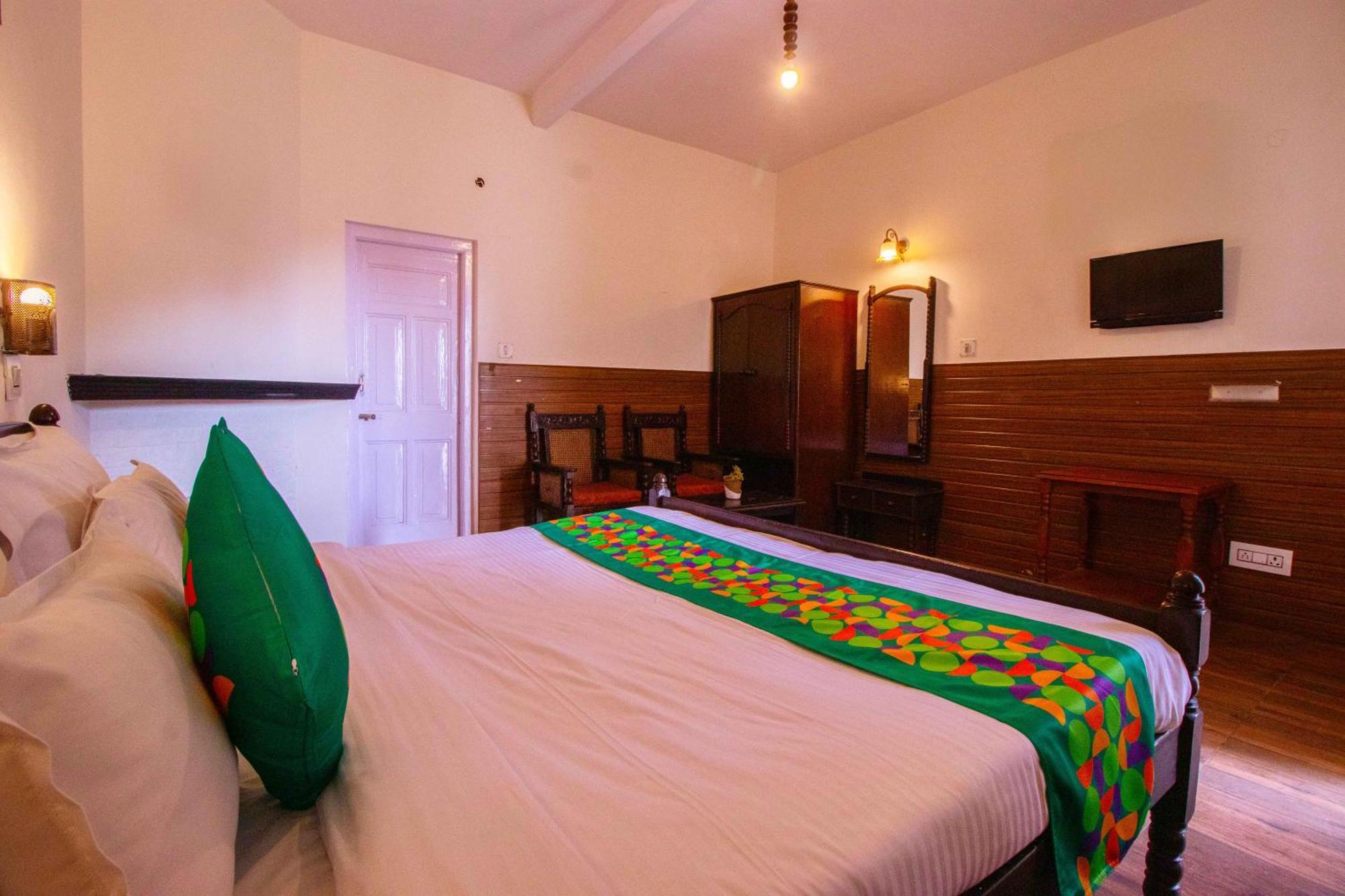 Hotel Treebo The Alpine Heritage Residency 3*