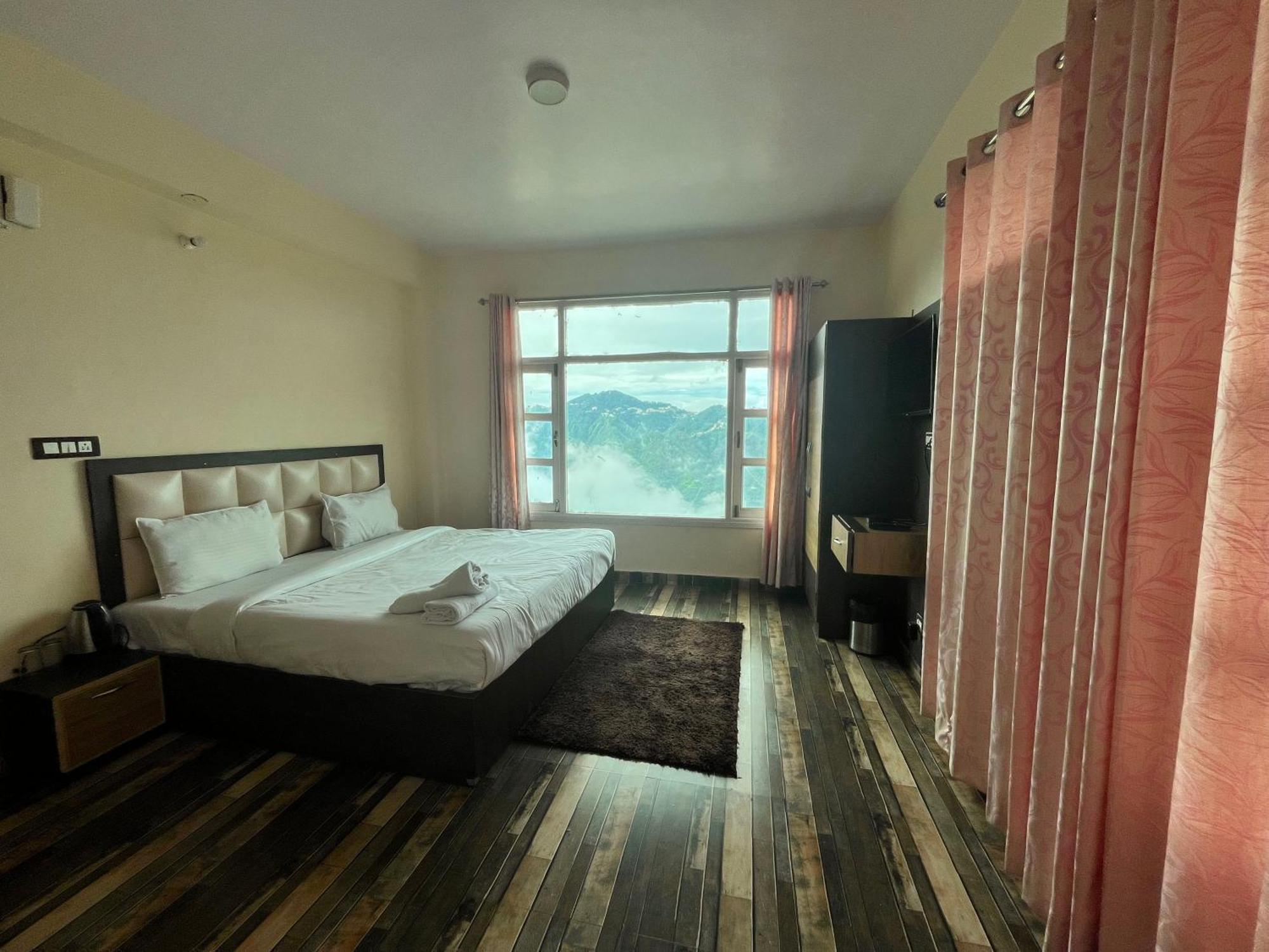 Staynest Mashobra With Balcony * Shimla