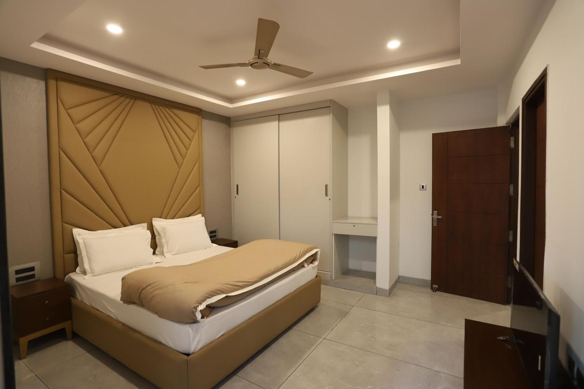 Juniper Whsiper Hotel