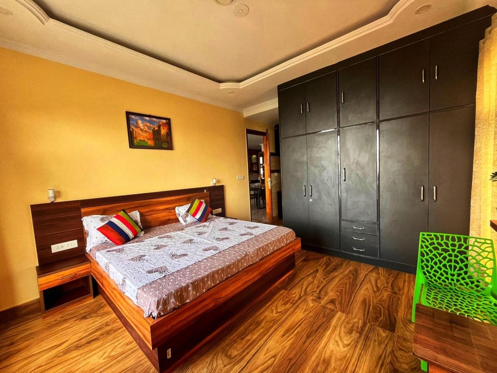 Apartment Baldeyan Breeze Family With Balcony View *