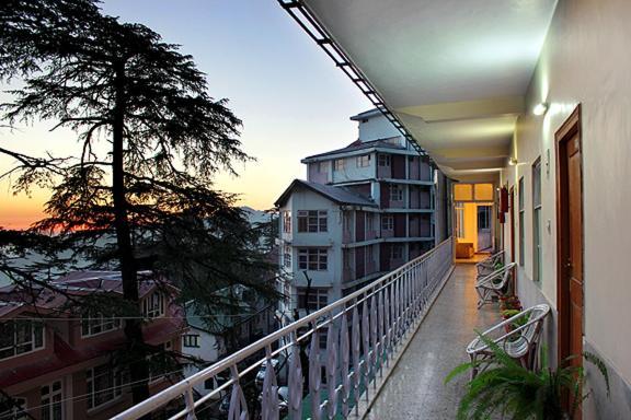 Himland East Drive In 3* Shimla