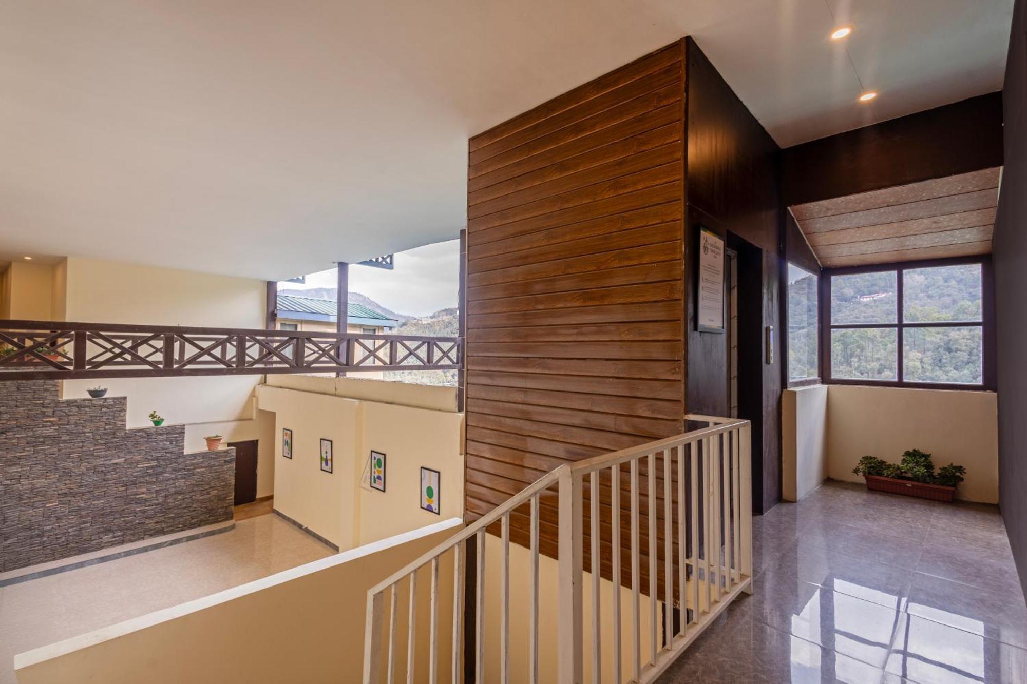 Hotel Treebo Lords Garden Glory With Valley View & Centralized Heating Shimla