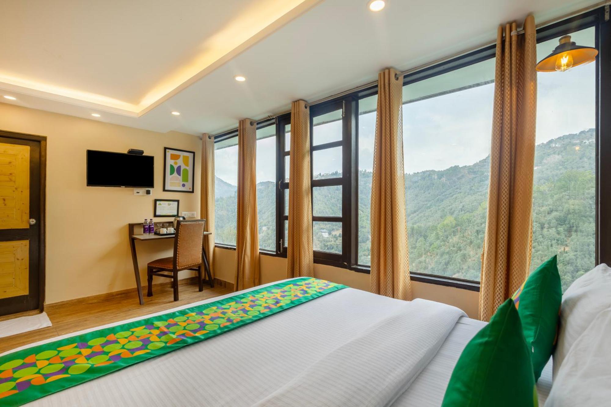 Treebo Lords Garden Glory With Valley View & Centralized Heating Shimla