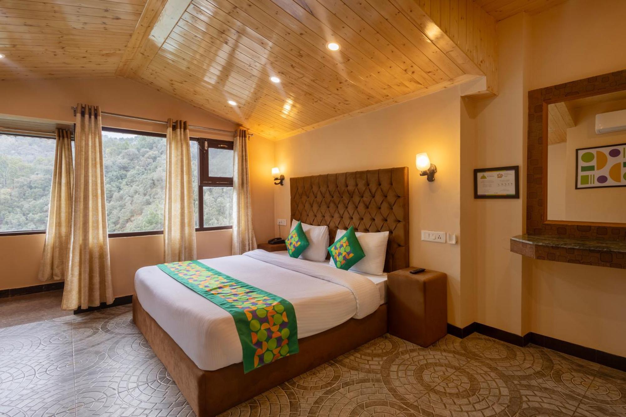 Hotel Treebo Lords Garden Glory With Valley View & Centralized Heating