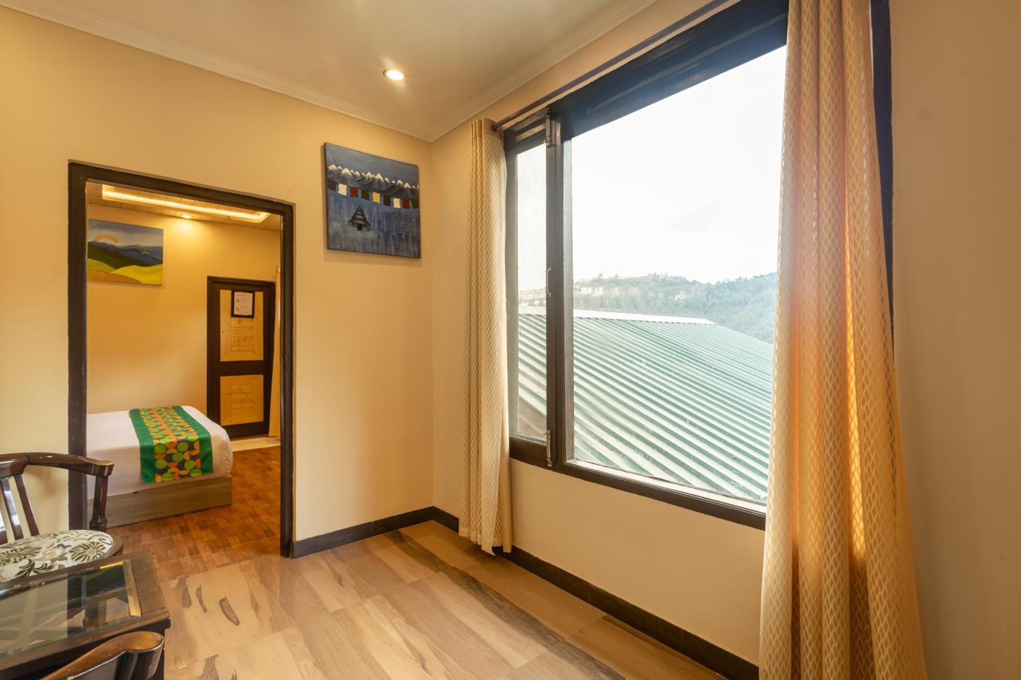 Treebo Lords Garden Glory With Valley View & Centralized Heating 3*