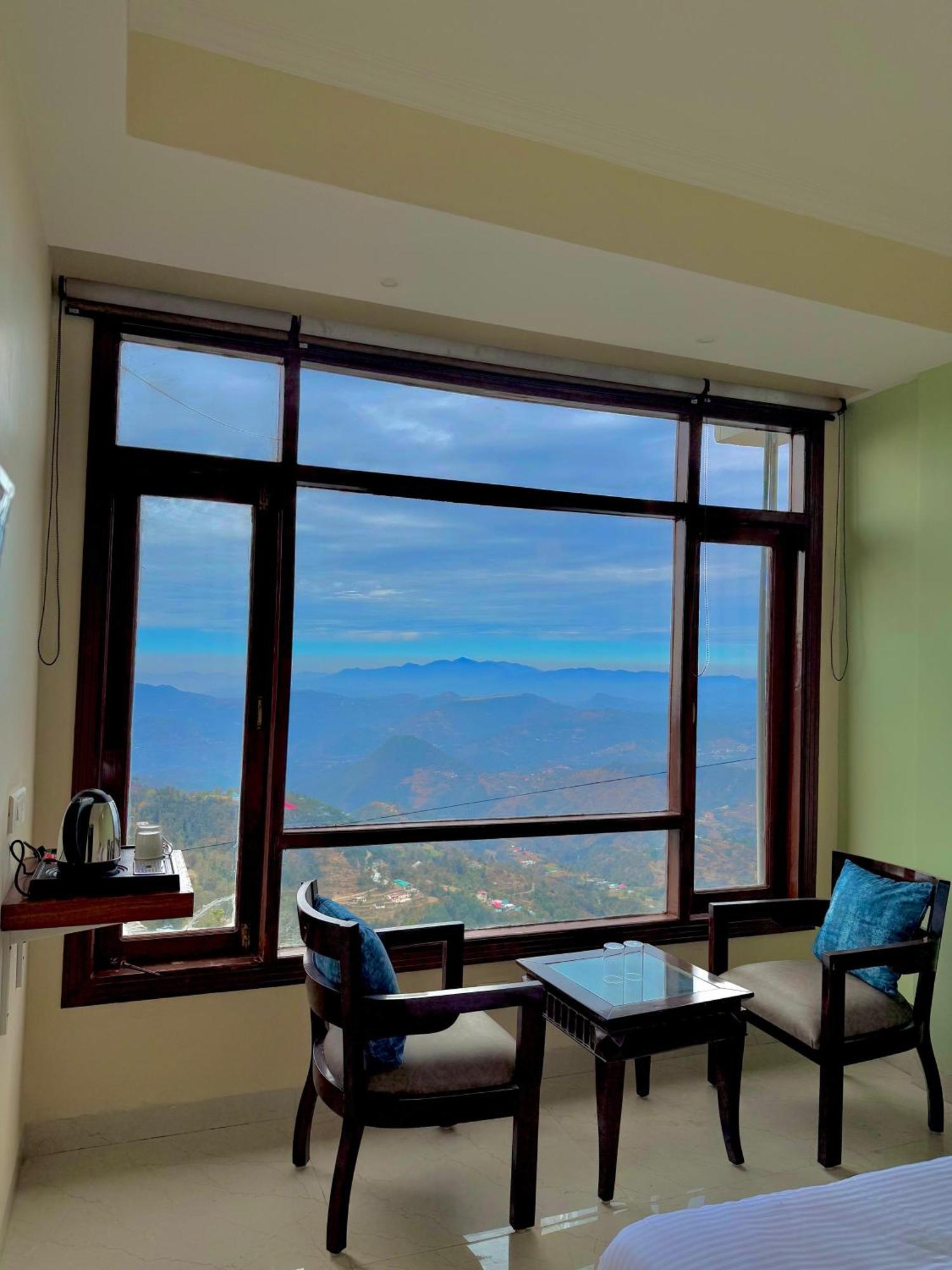 Hotel The Waypoint *