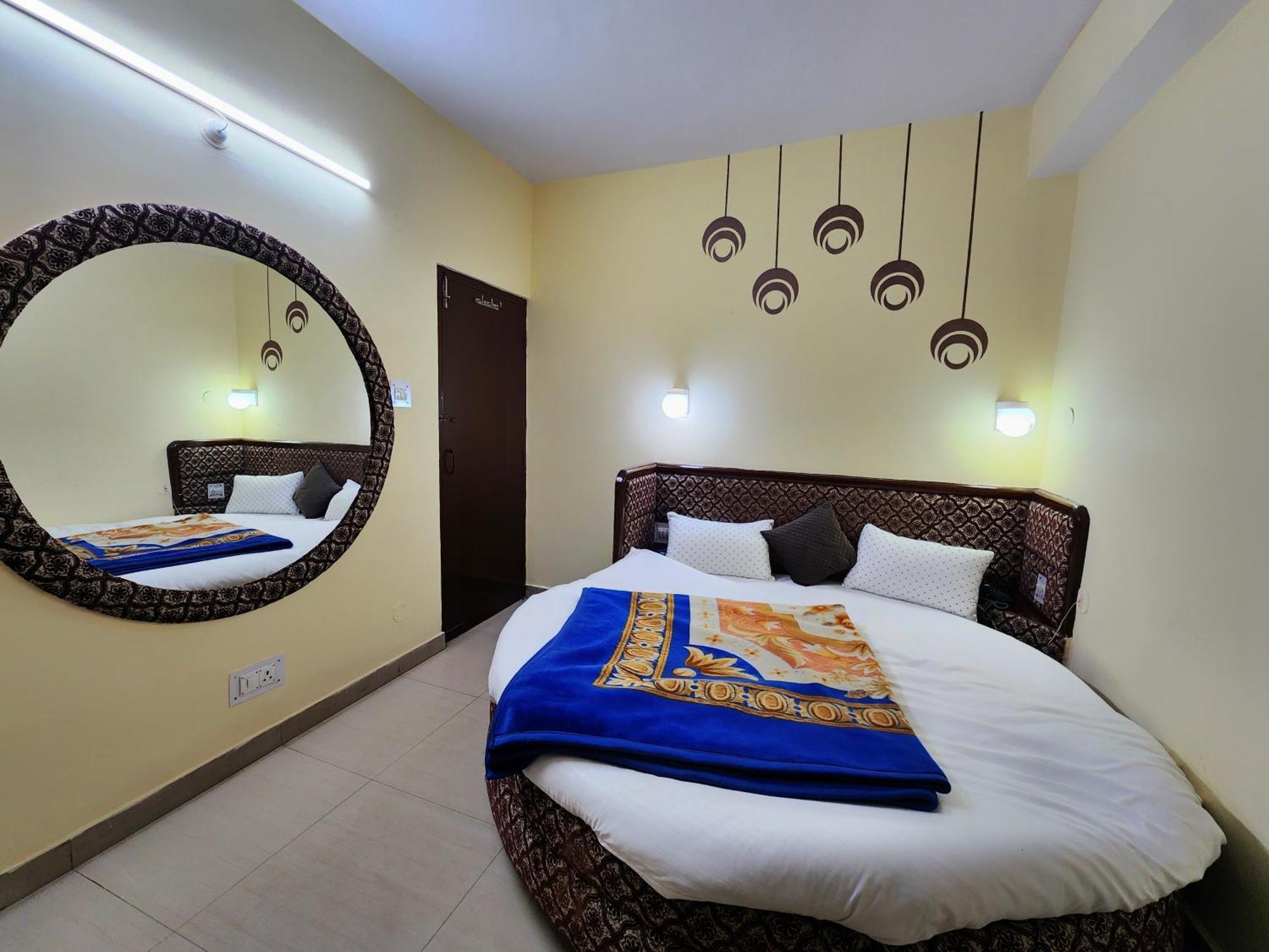 Taj Palace By Kalra Hospitality Near Mall Road 3* Shimla