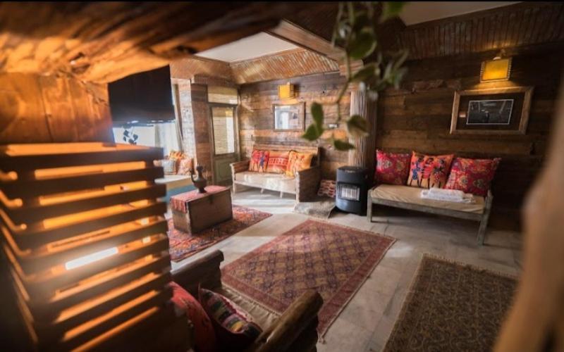 Meenabagh Homes Hotel