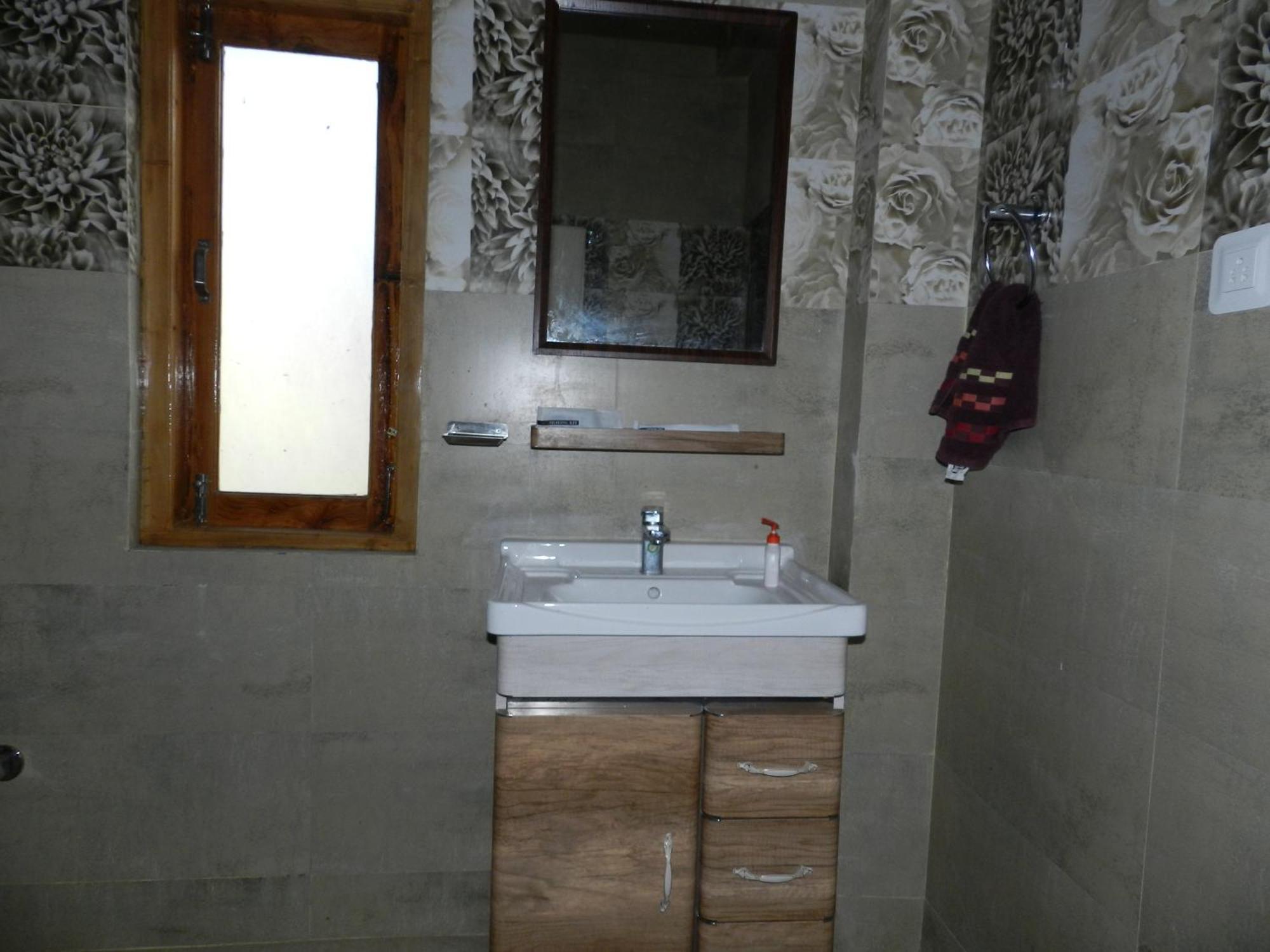 The Banoak Homes Mashobra *