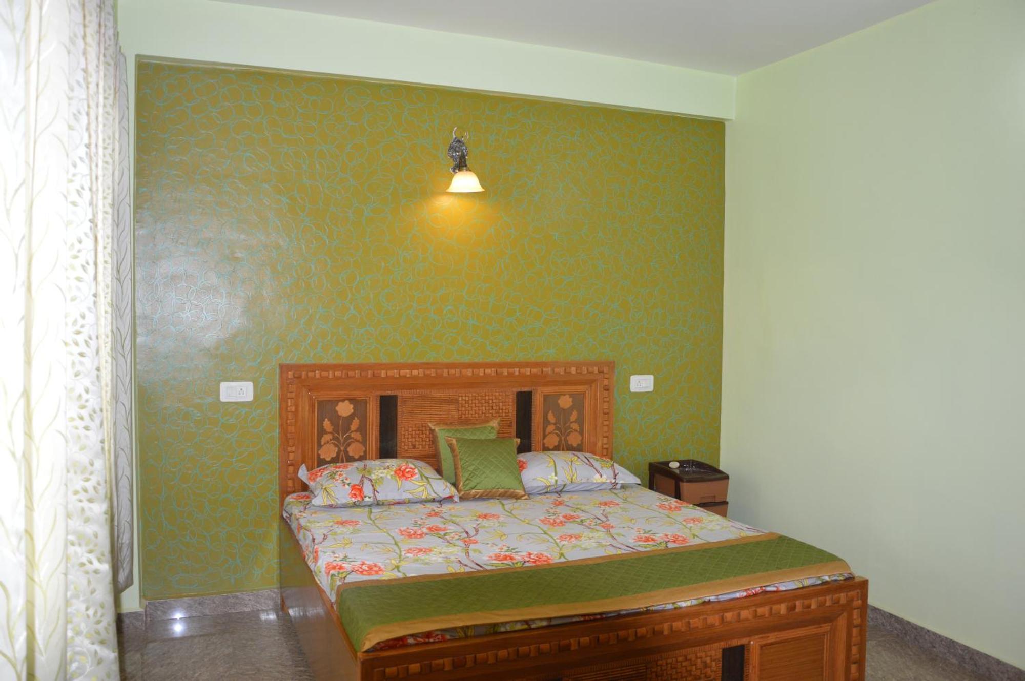The Banoak Homes Mashobra Homestay