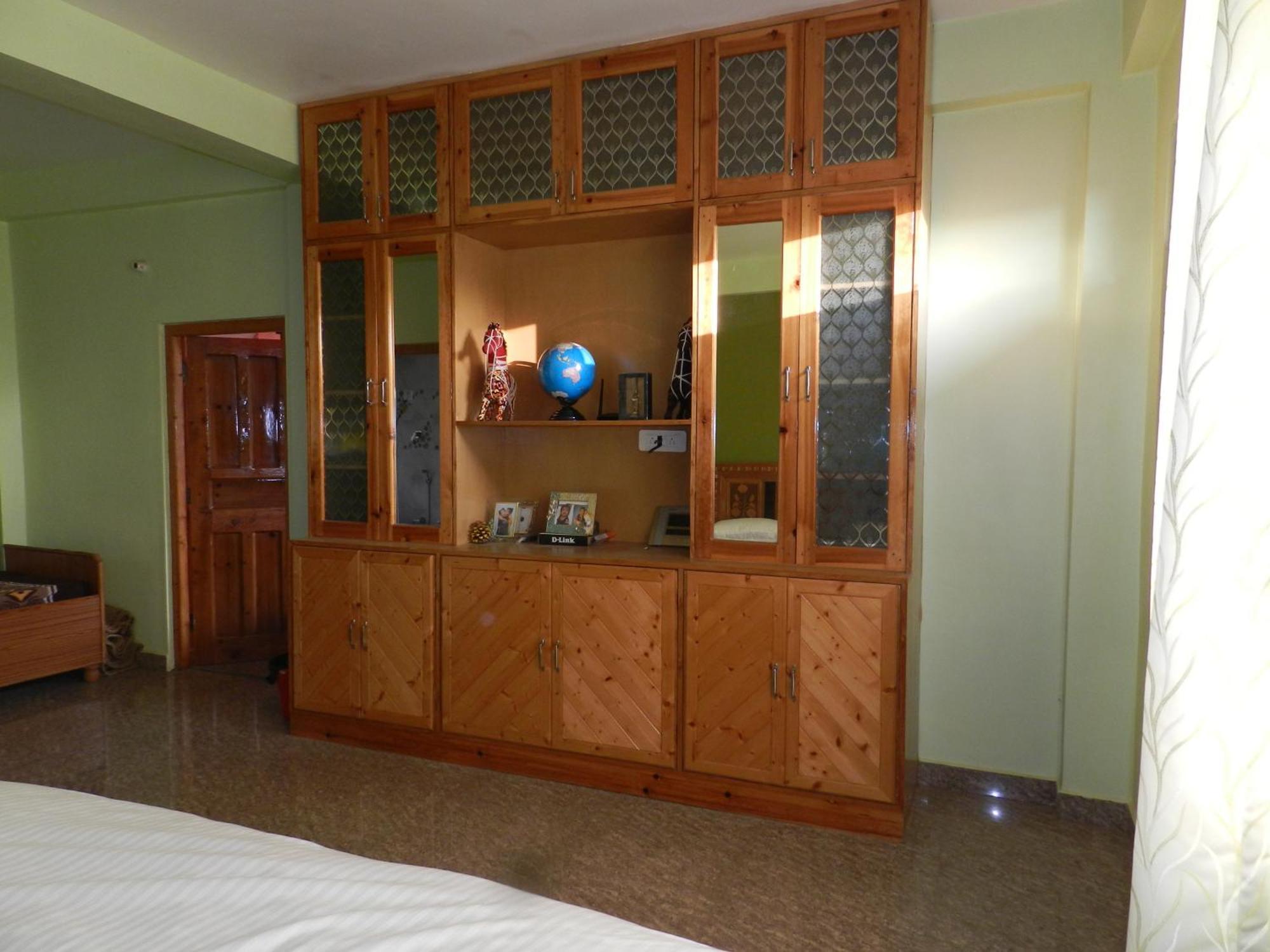 The Banoak Homes Mashobra Homestay *