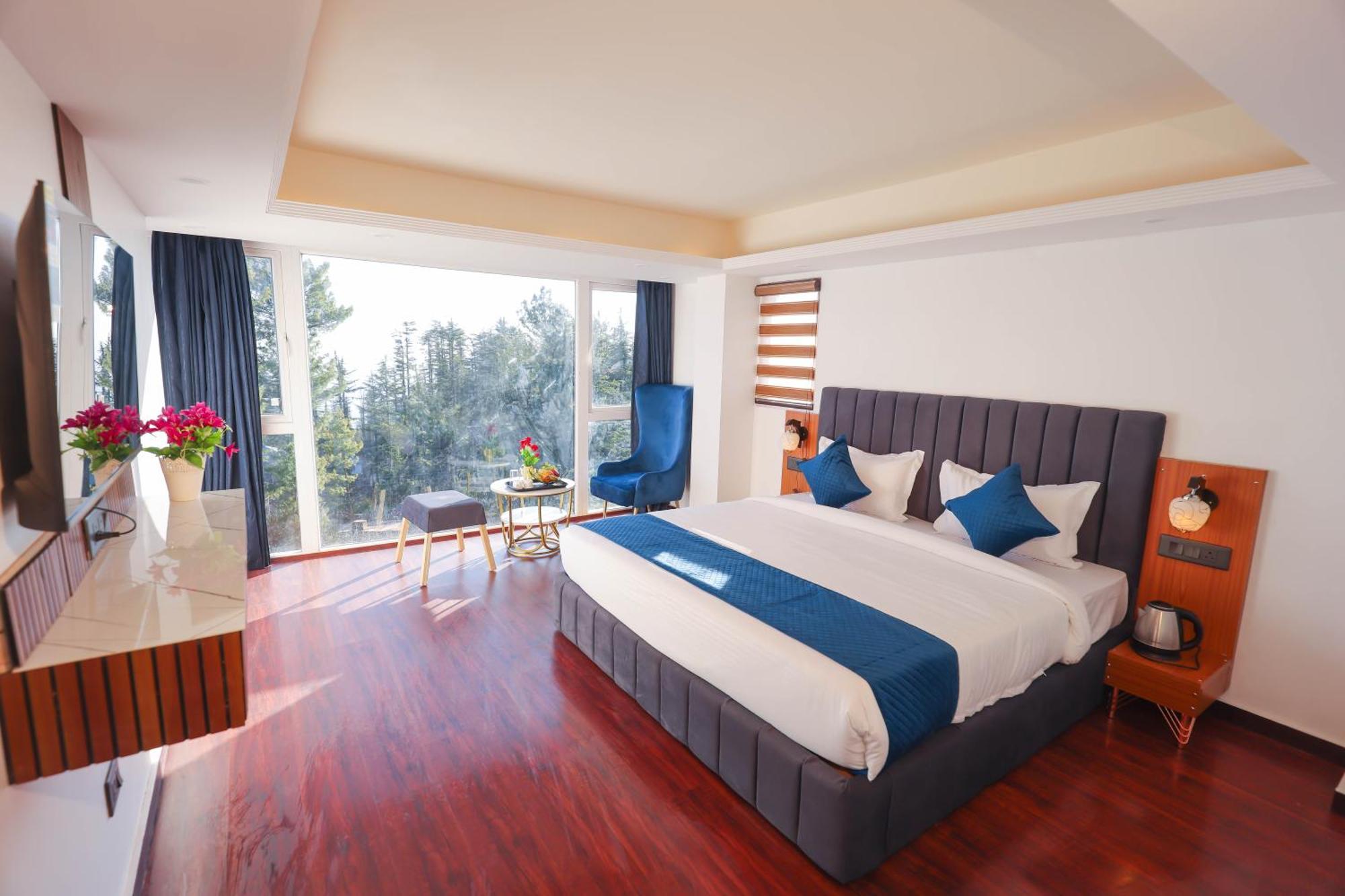 White Castle Hotel 4*