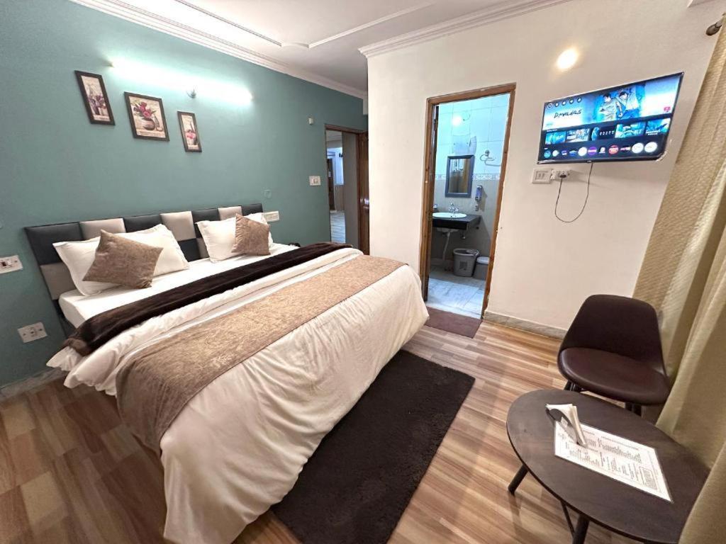 Bed & Breakfast Himalayan Roots *