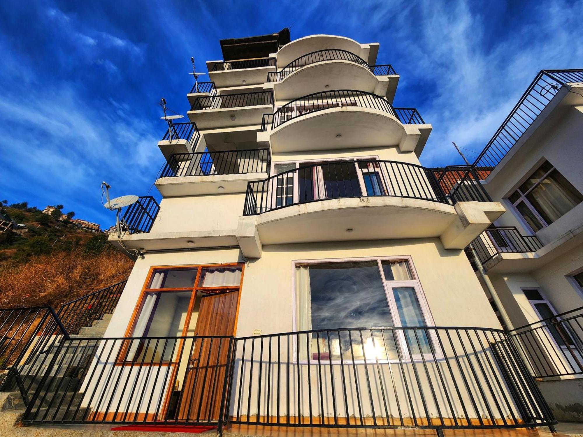 Homestay Royal Cedar Shimla