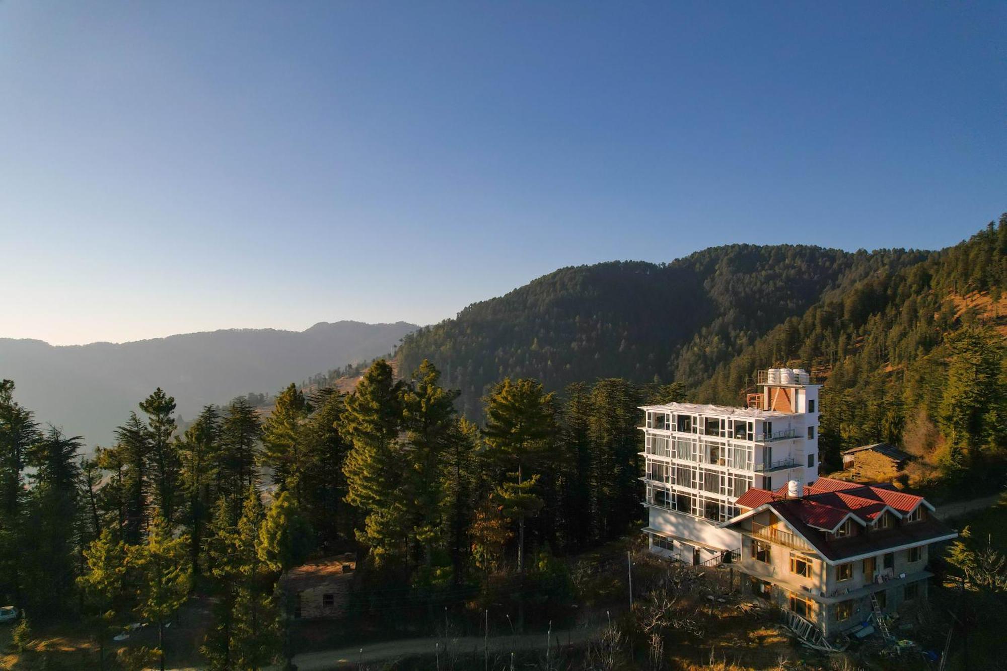 White Castle Hotel