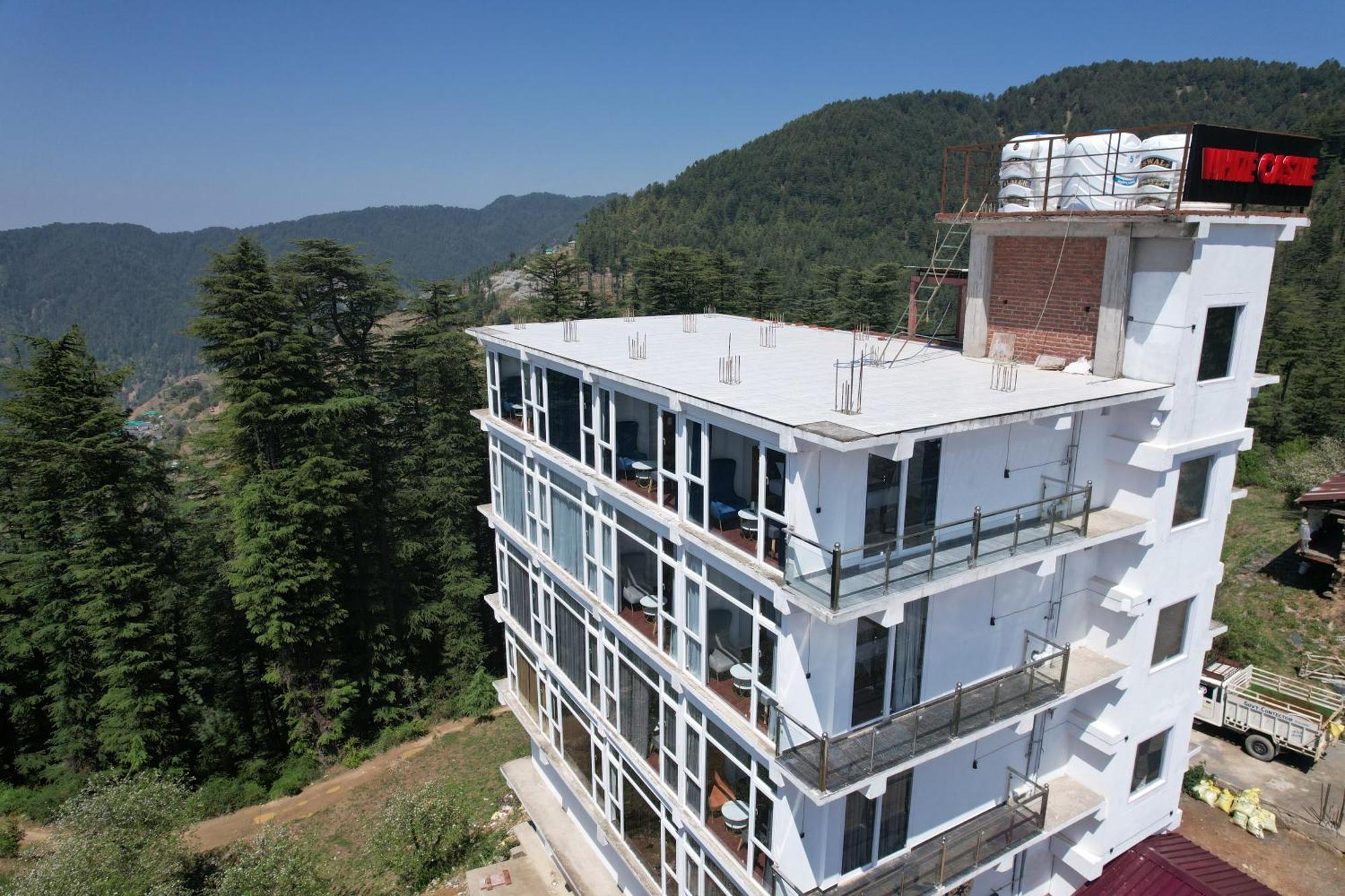 Hotel White Castle