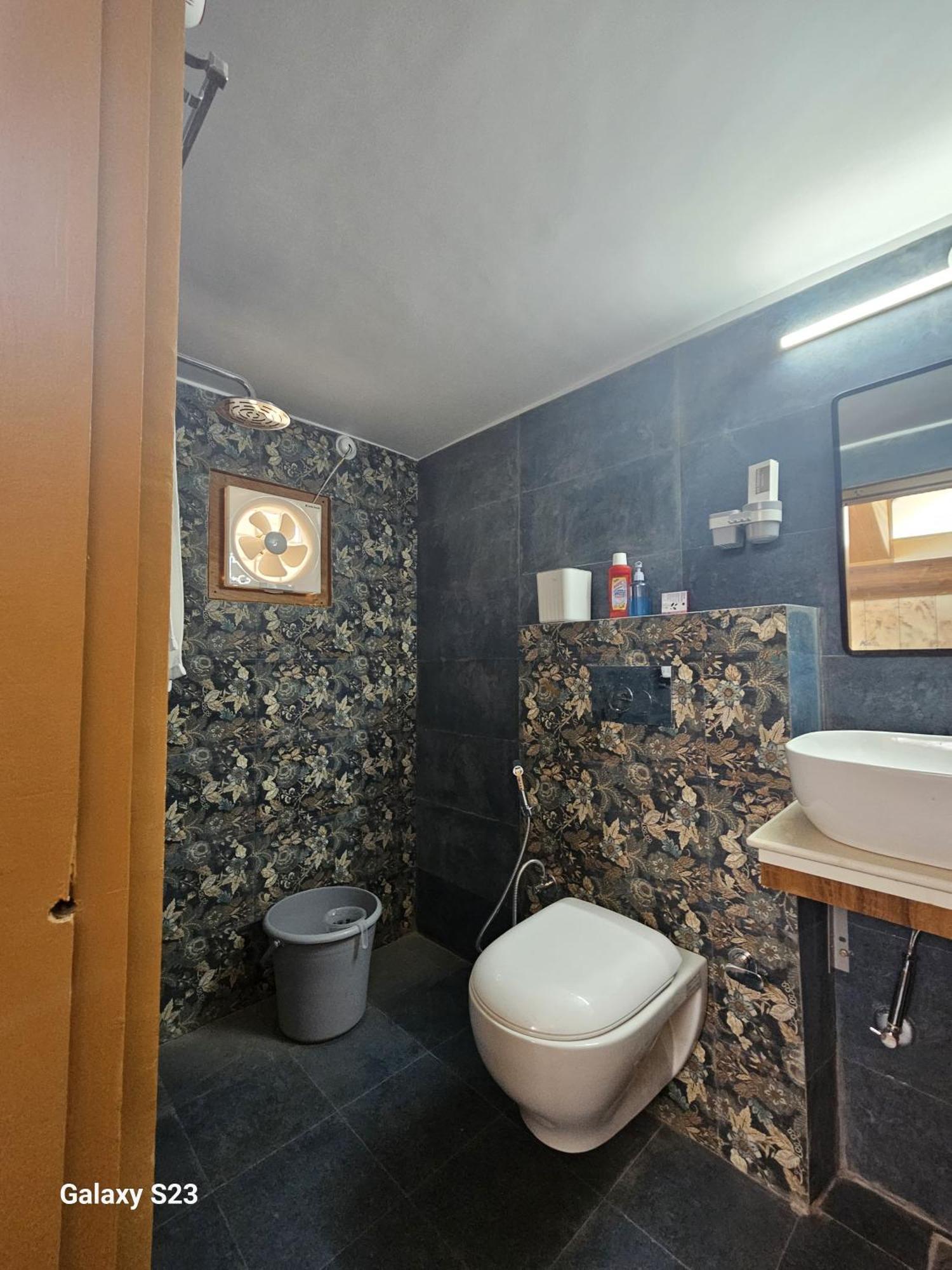 Devloke Retreat *
