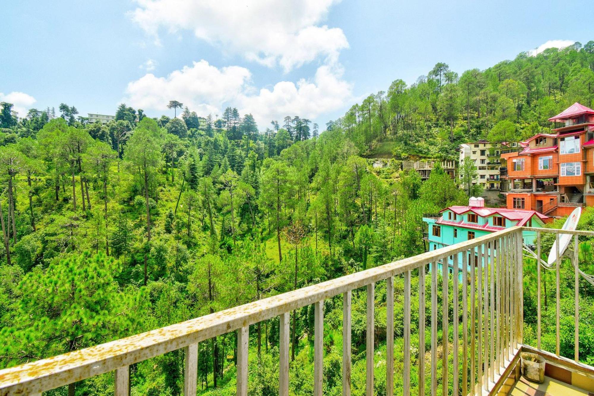 O Moksh Hotel 3*