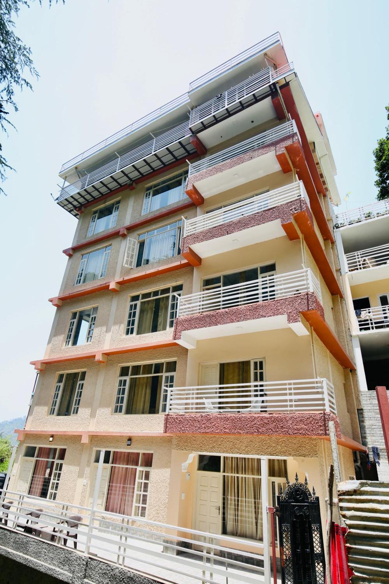 Verma By Decent Hotel *