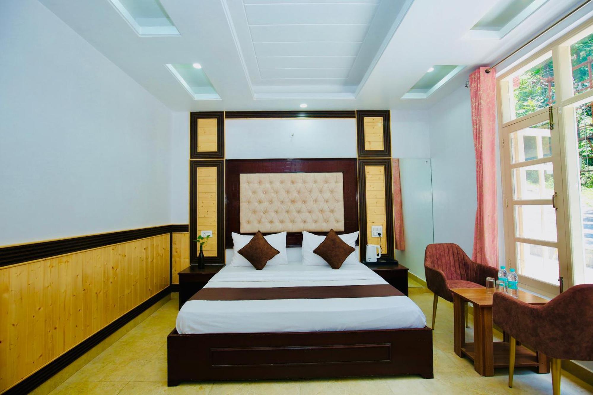 Verma By Decent Hotel *