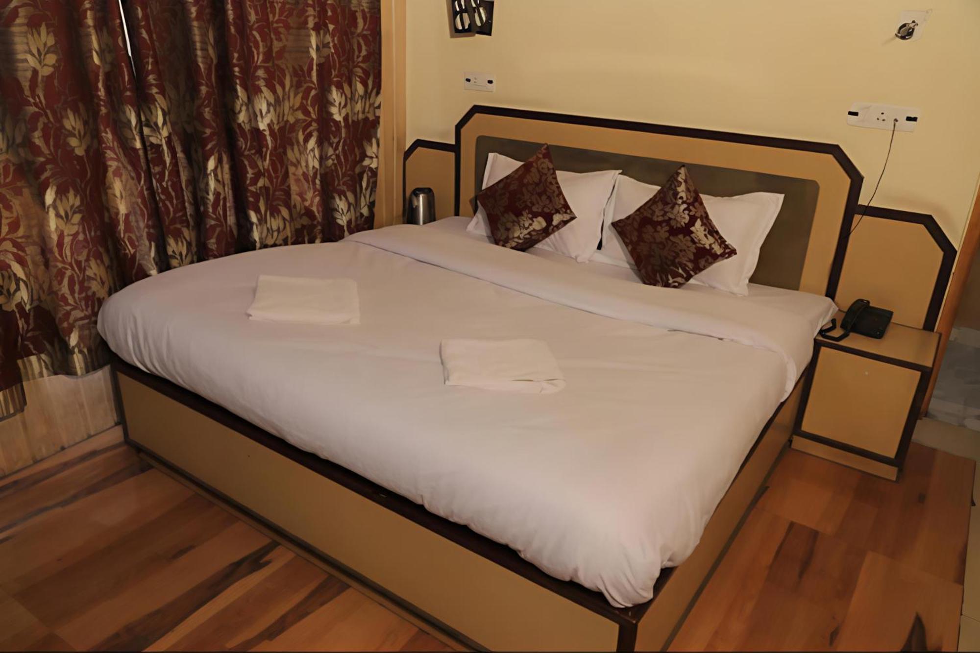 Sita Near Mall Road - Free Wifi And Mountain View Bed & Breakfast Shimla