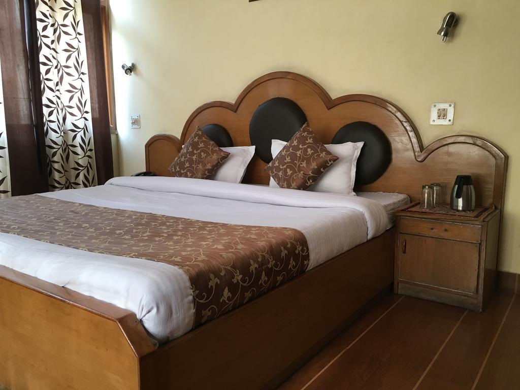 Hotel Hari Palace