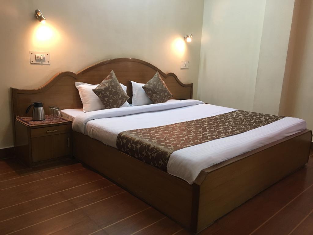 Hari Palace Hotel