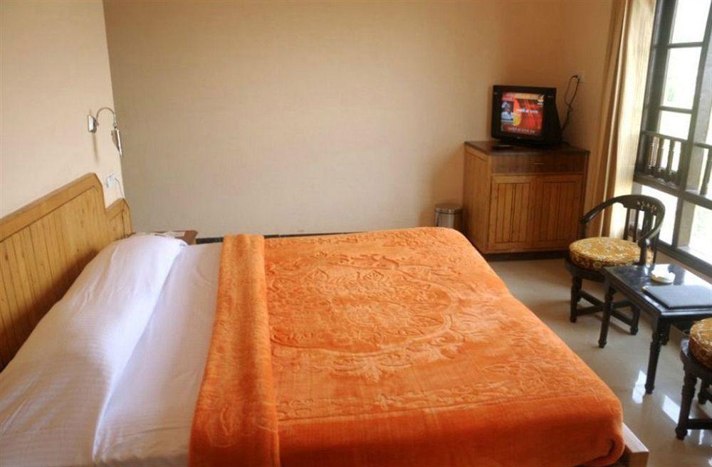 Aachman Regency Hotel 3*