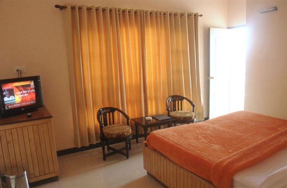 Hotel Aachman Regency 3*
