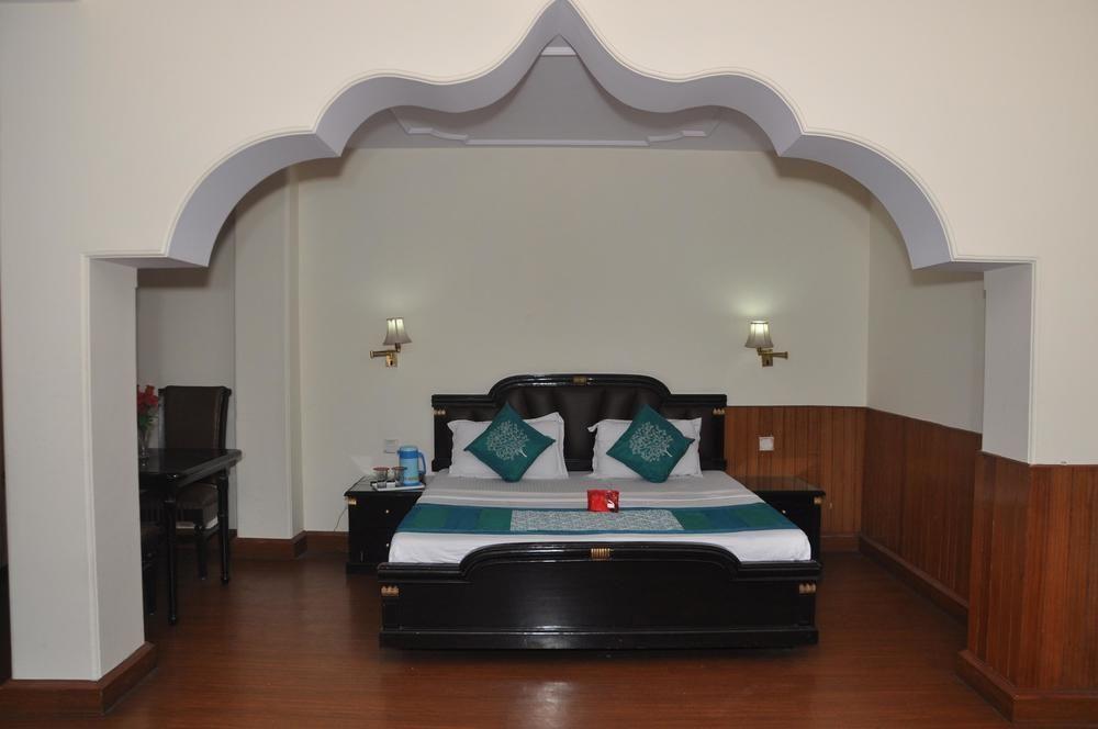 Hotel Aachman Regency