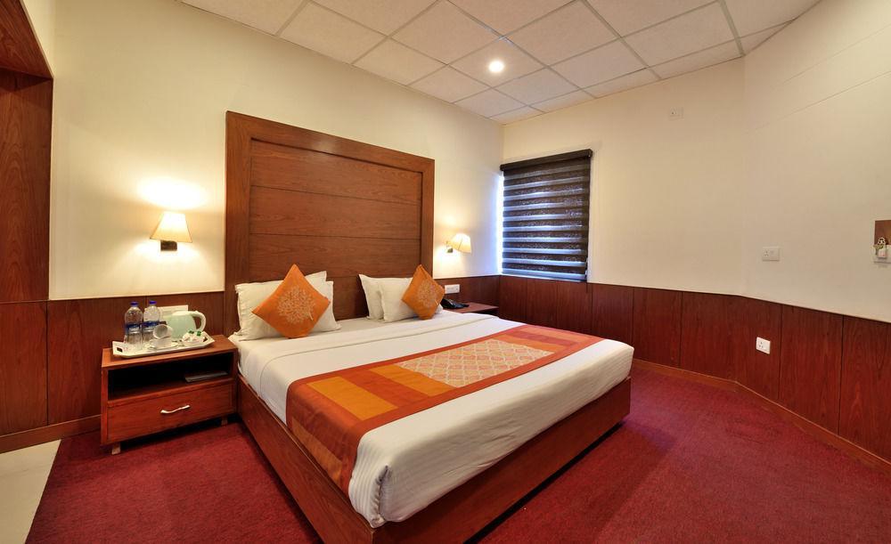 Galleu Hill 3* Shimla