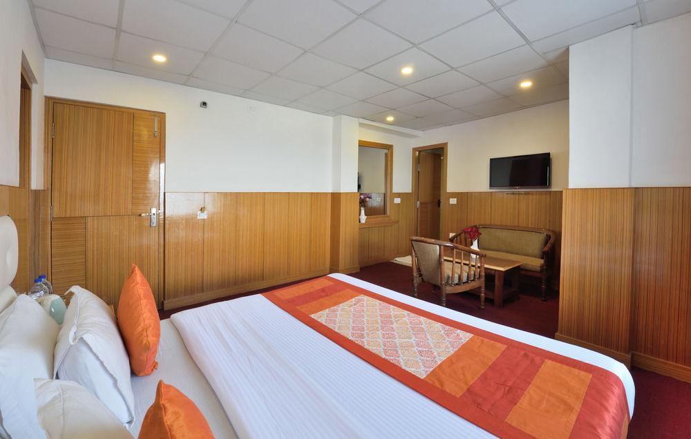 Galleu Hill Hotel Shimla