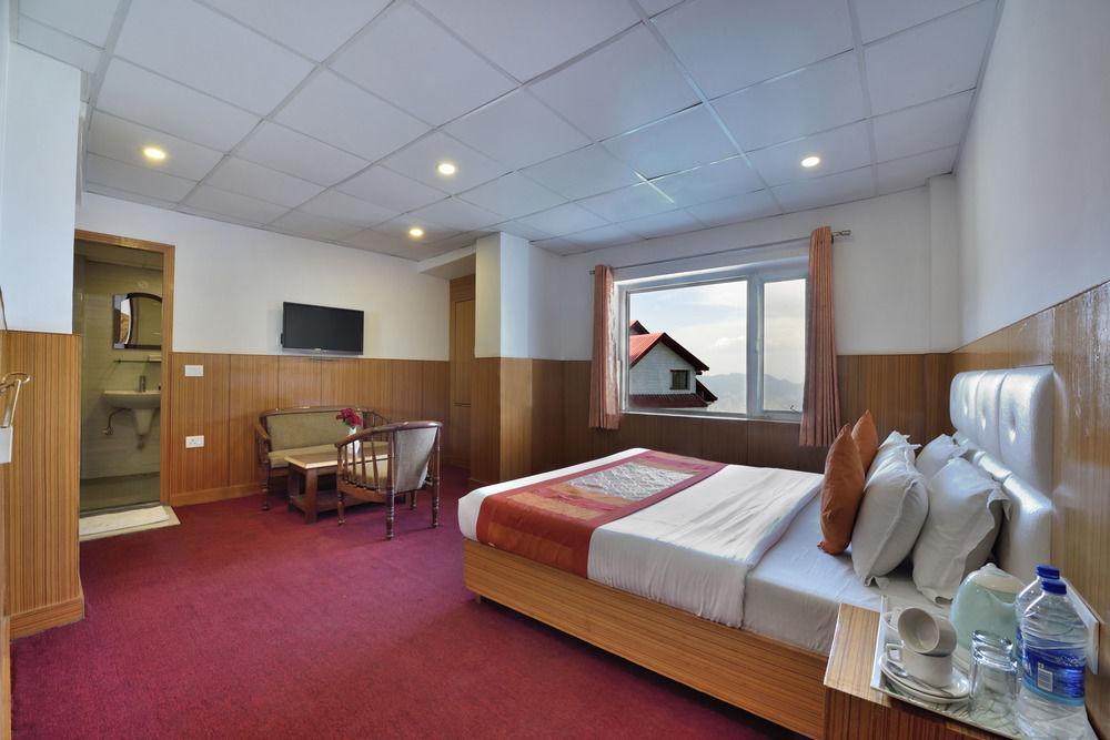 Galleu Hill 3* Shimla