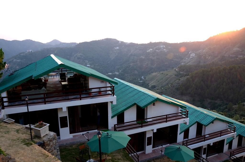Resort Woodsmoke Retreat Shimla