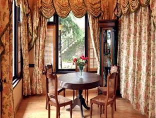 Mahasu House Hotel Shimla